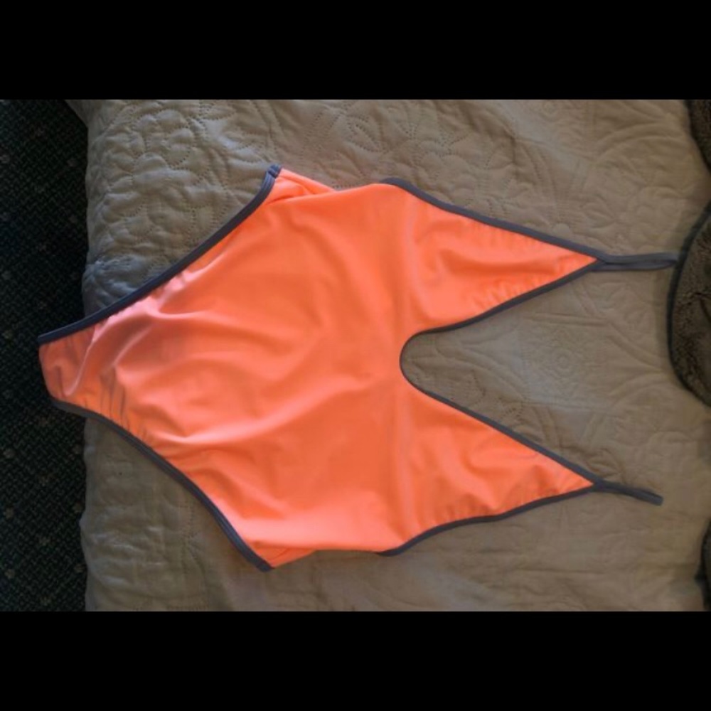 One piece swimsuit